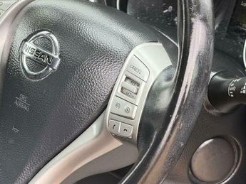 Nissan Qashqai 1.5 dCi N-Connecta 2WD Euro 6 (s/s) 5dr