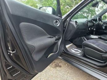 Nissan Juke 1.6 N-Connecta XTRON Euro 6 5dr