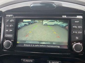 Nissan Juke 1.6 N-Connecta XTRON Euro 6 5dr