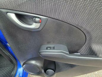 Honda Jazz 1.4 i-VTEC ES CVT Euro 5 5dr