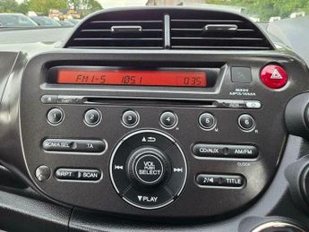 Honda Jazz 1.4 i-VTEC ES CVT Euro 5 5dr