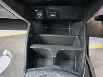 Honda Jazz 1.4 i-VTEC ES CVT Euro 5 5dr