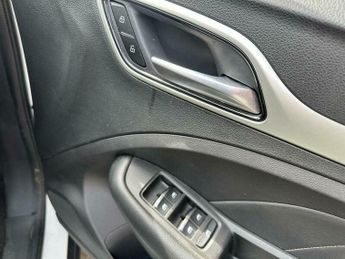 MG ZS 1.5 VTi-TECH Exclusive Euro 6 (s/s) 5dr