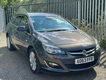 Vauxhall Astra 2.0 CDTi SE Sports Tourer Auto Euro 5 5dr