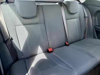 Ford Fiesta ZETEC CAMBELT+P/SENSORS+ 2 KEYS+FSH
