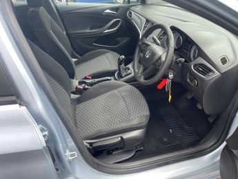Vauxhall Astra DESIGN CDTI