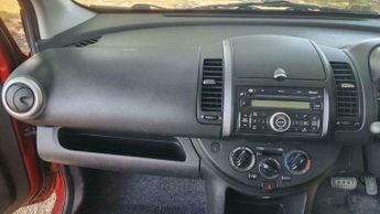 Nissan Note 1.6 16V Acenta Auto Euro 4 5dr
