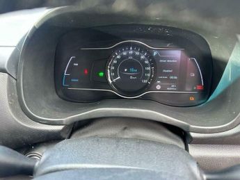 Hyundai KONA 64kWh Premium Auto 5dr (7kW Charger)