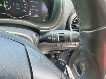 Hyundai KONA 64kWh Premium Auto 5dr (7kW Charger)