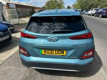 Hyundai KONA 64kWh Premium Auto 5dr (7kW Charger)