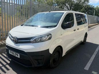 Toyota Verso 1.6D Medium MPV MWB Euro 6 (s/s) 6dr (9 Seat)