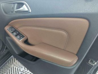 Mercedes-Benz B Class 2.1 B220 CDI BlueEfficiency Sport 7G-DCT Euro 5 (s/s) 5dr