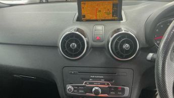 Audi A1 TFSI S LINE