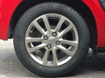 Toyota Yaris 1.33 Dual VVT-i Icon Multidrive S Euro 5 5dr Euro 5