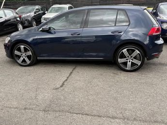Volkswagen Golf 1.6 TDI BlueMotion Tech SE DSG Euro 5 5dr 103BHP