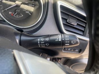 Nissan Qashqai 1.2 DIG-T n-tec+ SUV 5dr Petrol XTRON 2WD Euro 6 (s/s) (115 ps)
