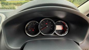 Dacia Sandero STEPWAY LAUREATE DCI
