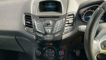 Ford Fiesta 1.0T EcoBoost Zetec Euro 5 (s/s) 5dr