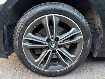 BMW 1 SERIES 118i SPORT