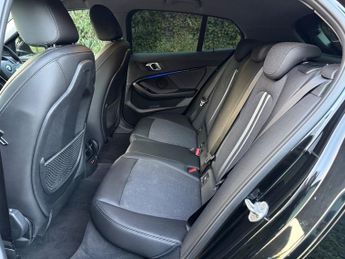 BMW 1 SERIES 118i SPORT