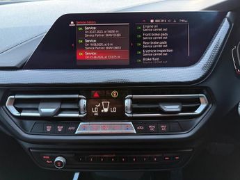 BMW 1 SERIES 118i SPORT