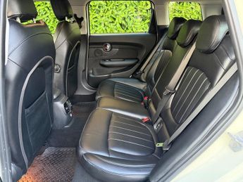 MINI Clubman COOPER D