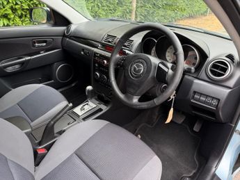 Mazda 3 TAKARA