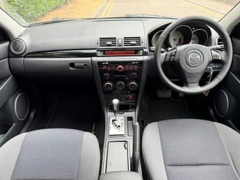 Mazda 3 TAKARA