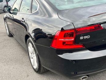 Volvo S90 2.0 D4 Momentum Auto Euro 6 (s/s) 4dr