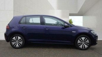 Volkswagen Golf 35.8kWh e-Golf Auto 5dr