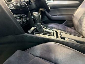 Volkswagen Passat 2.0 TDI BlueMotion Tech GT DSG Euro 6 (s/s)