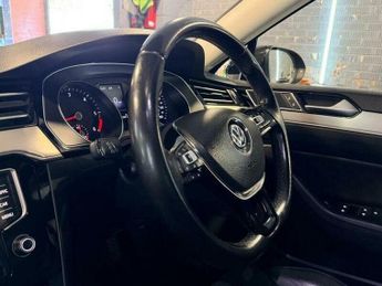 Volkswagen Passat 2.0 TDI BlueMotion Tech GT DSG Euro 6 (s/s)