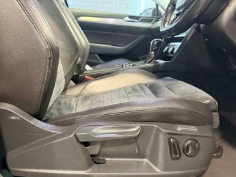 Volkswagen Passat 2.0 TDI BlueMotion Tech GT DSG Euro 6 (s/s)
