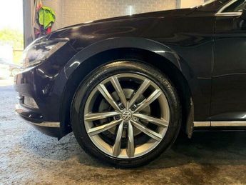 Volkswagen Passat 2.0 TDI BlueMotion Tech GT DSG Euro 6 (s/s)