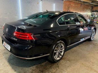 Volkswagen Passat 2.0 TDI BlueMotion Tech GT DSG Euro 6 (s/s)