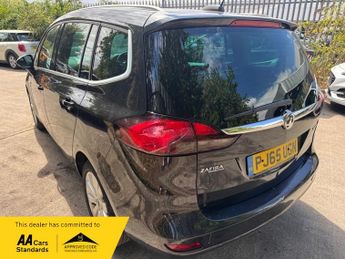 Vauxhall Zafira SE