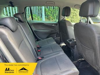 Vauxhall Zafira SE