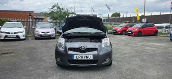 Toyota Yaris 1.33 Dual VVT-i T Spirit MultiMode Euro 5 (s/s) 5dr