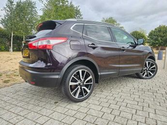 Nissan Qashqai 1.6 dCi Tekna XTRON 2WD Euro 5 (s/s) 5dr