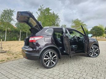 Nissan Qashqai 1.6 dCi Tekna XTRON 2WD Euro 5 (s/s) 5dr