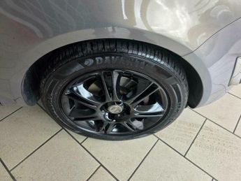 Vauxhall Corsa 1.4 16V SE Euro 5 5dr