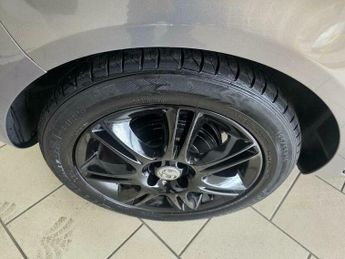 Vauxhall Corsa 1.4 16V SE Euro 5 5dr