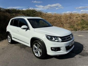 Volkswagen Tiguan 2.0 TDI BlueMotion Tech R-Line SUV 5dr Diesel DSG 4WD Euro 5 (s/