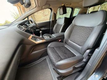 Peugeot 3008 1.6 HDi Allure Euro 5 5dr
