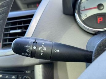 Peugeot 207 1.6 VTi SE Premium 5dr