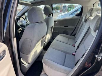 Peugeot 207 1.6 VTi SE Premium 5dr