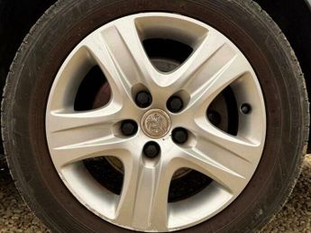 Vauxhall Astra 1.4i 16v Active 5dr