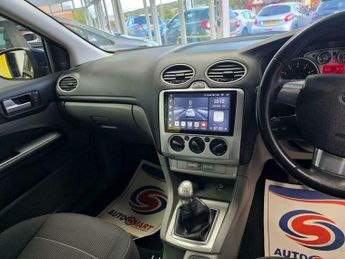 Ford Focus 1.6 Sport 5dr