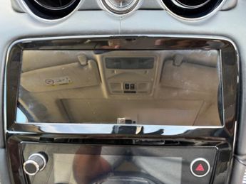 Jaguar XJ D V6 PORTFOLIO
