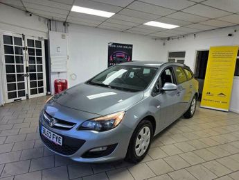 Vauxhall Astra 1.3 CDTi ecoFLEX ES Sports Tourer Euro 5 (s/s) 5dr